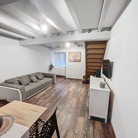 Appartement Au Centre-Ville Chaumont  Esterno foto