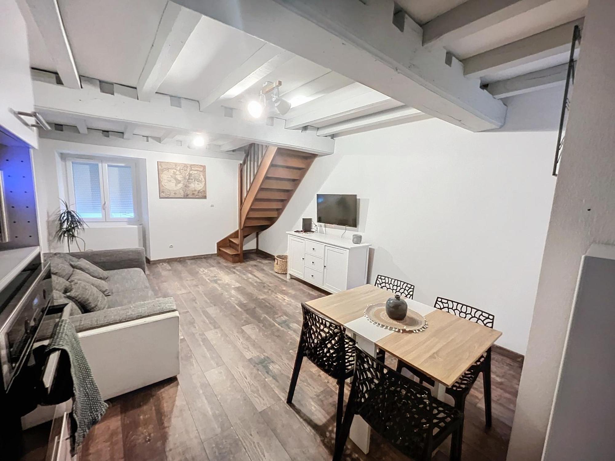 Appartement Au Centre-Ville Chaumont  Esterno foto